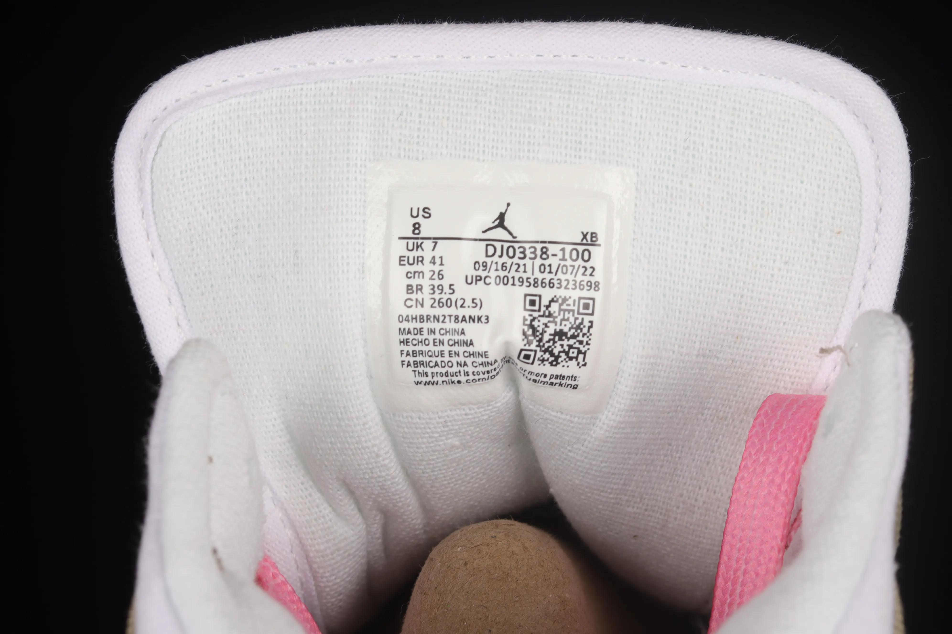 All categories Air Jordan Jordan series basketball shoes Air Jordan 1 Mid Air Jordan 1 Mid AJ1 candy powder Zhongbang basketball shoes DJ0338-100
